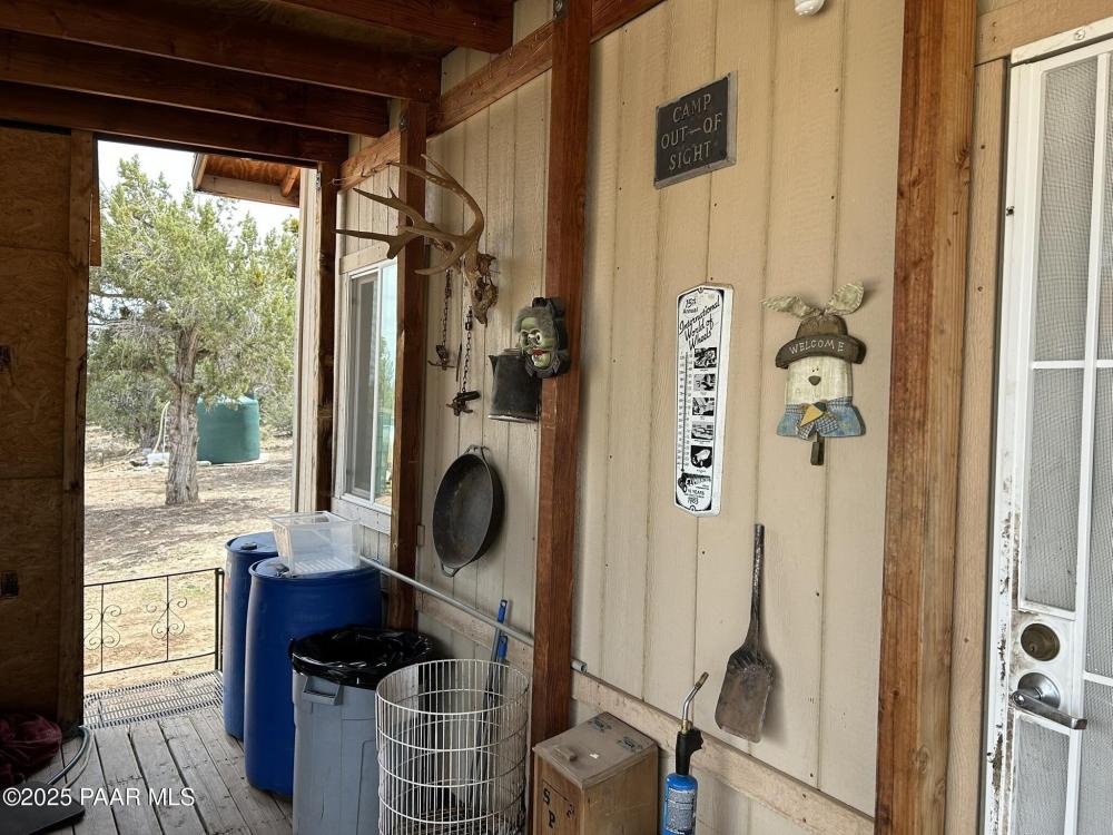 Currently Displayed Property Photo